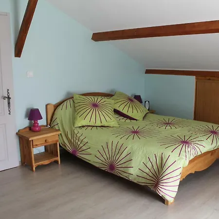 18b Rue Winston Churchill 펜션